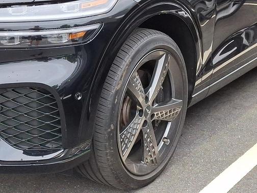 Vik Black - PH3 2022 Genesis GV70 3.5T AWD Sport