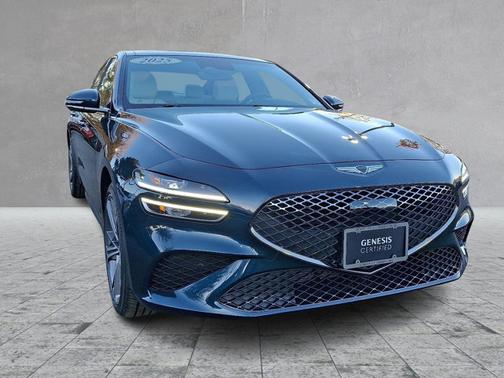 2025 Genesis G70 2.5T