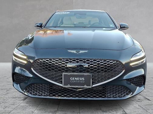 2025 Genesis G70 2.5T