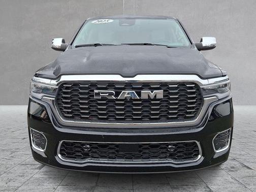 2025 RAM 1500 ST