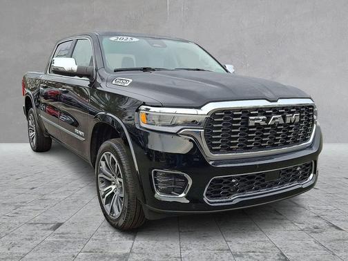 2025 RAM 1500 ST
