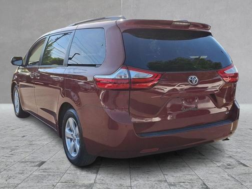 Salsa Red Pearl 2015 Toyota Sienna LE
