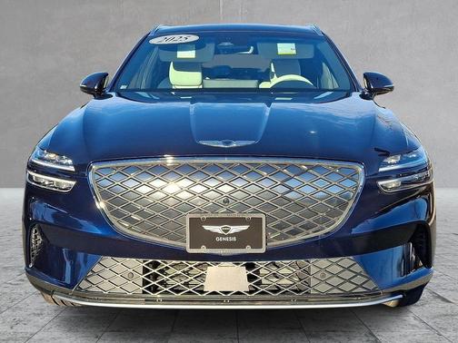 2025 Genesis Electrified GV70 Advanced AWD