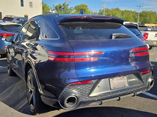 2025 Genesis GV70 2.5T