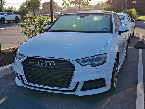 Ibis White/Black Roof - T9PA 2017 Audi A3 2.0T Premium