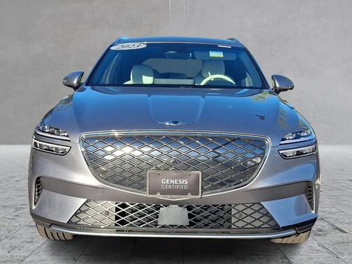 2023 Genesis Electrified GV70 Advanced