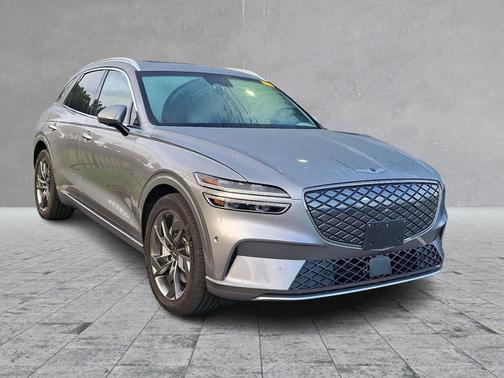 2023 Genesis Electrified GV70 Advanced