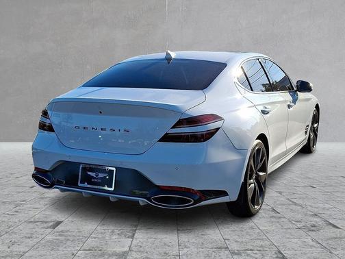 Alta White - WHT 2022 Genesis G70 3.3T AWD