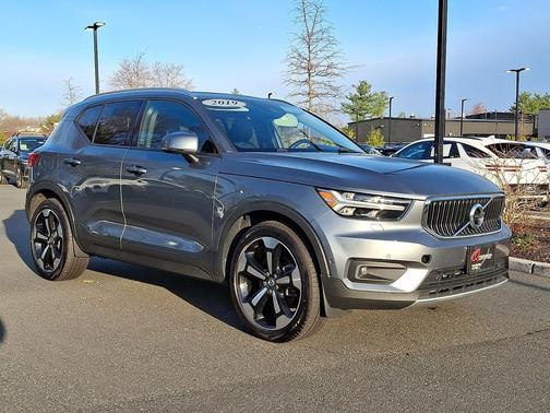Osmium Grey Metallic - 714 2019 Volvo XC40 T5 Momentum