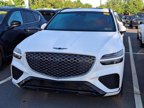 Alta White - WHT 2023 Genesis GV70 2.5T AWD