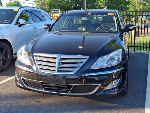 Black Noir Pearl 2013 Hyundai Genesis 3.8