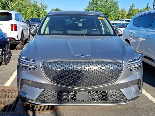 Silver 2023 Genesis Electrified GV70 Advanced AWD