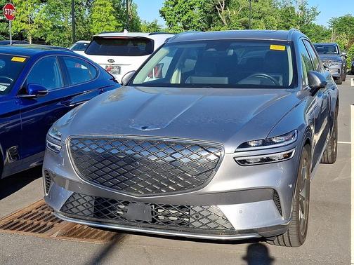 Silver 2023 Genesis Electrified GV70 Advanced AWD