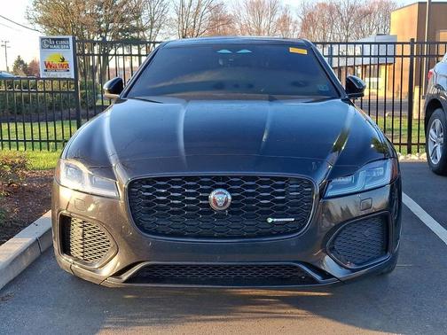 2022 Jaguar XF R-Dynamic SE P300 AWD Automatic