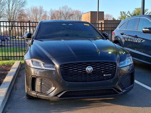 2022 Jaguar XF R-Dynamic SE P300 AWD Automatic