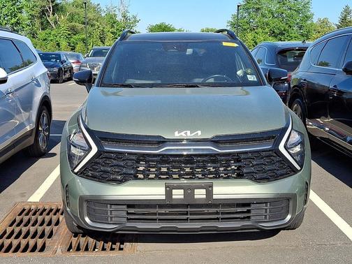 Jungle Green - JUG 2023 Kia Sportage X-Line