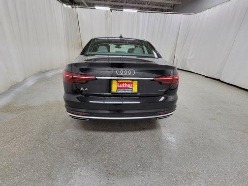 2022 Audi A4 45 S line Premium Plus