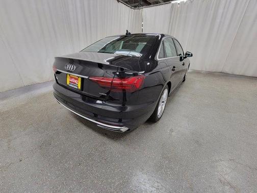 2022 Audi A4 45 S line Premium Plus