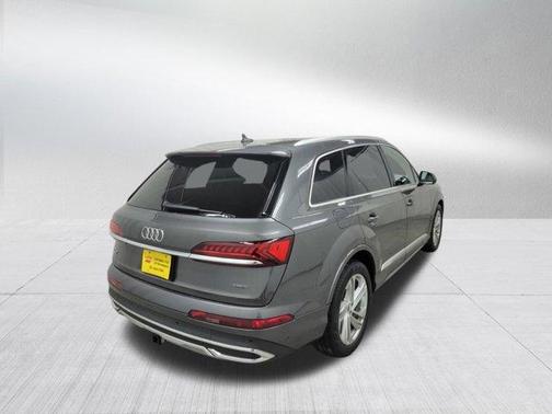 2021 Audi Q7 55 Prestige