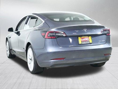 2019 Tesla Model 3 Performance