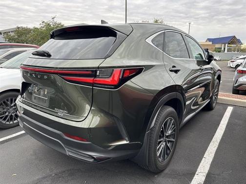 2022 Lexus NX 350h AWD