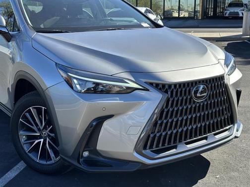 2025 Lexus NX 250 Premium