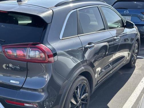 2019 Kia Niro s Touring
