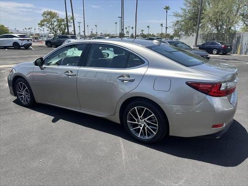2017 Lexus ES 350 Base