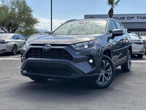 2022 Toyota RAV4 Hybrid XLE Premium