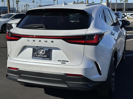 2025 Lexus NX 350h Premium