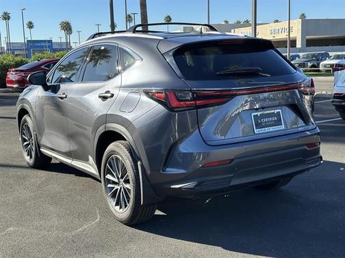 2025 Lexus NX 350h Premium