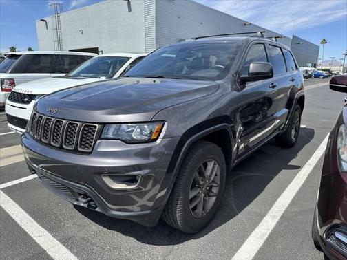 2017 Jeep Grand Cherokee 75th Anniversary Edition 4x2