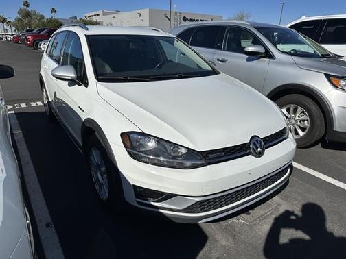 2019 Volkswagen Golf Alltrack TSI S