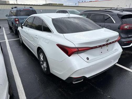 2021 Toyota Avalon XLE
