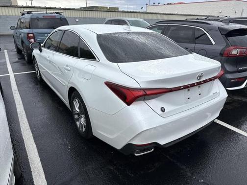 2021 Toyota Avalon XLE