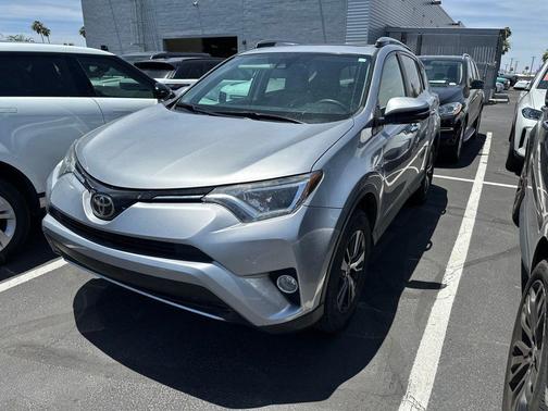 Silver Sky Metallic 2017 Toyota RAV4 XLE