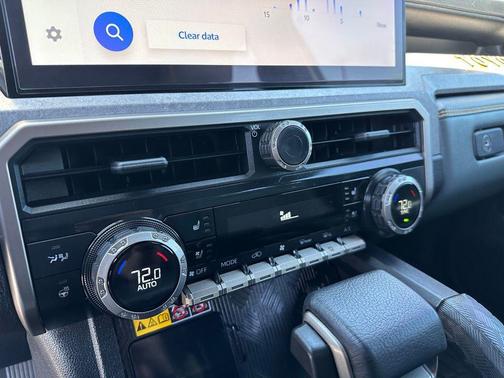 Ice 2025 Toyota 4Runner Hybrid Trailhunter