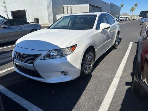 Starfire Pearl 2014 Lexus ES 350 Base