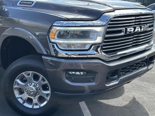 2021 RAM 2500 Laramie Crew Cab 4x4 6'4' Box