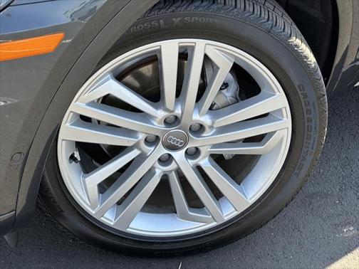 2020 Audi Q5 45 Prestige