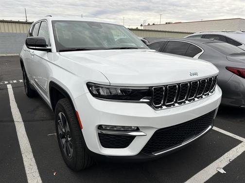 2022 Jeep Grand Cherokee 4xe Base