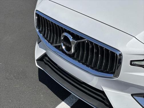 2022 Volvo S60 T5 Inscription