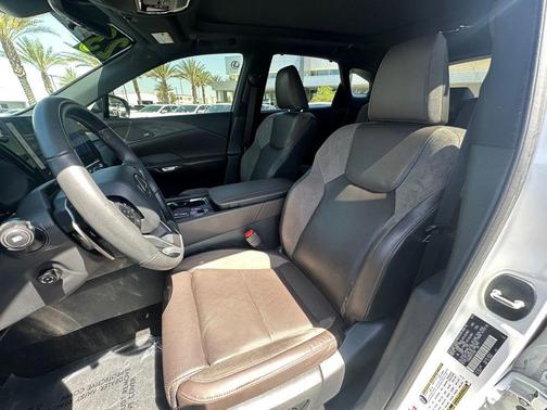 White Pearl 2023 Lexus RX 350 Luxury