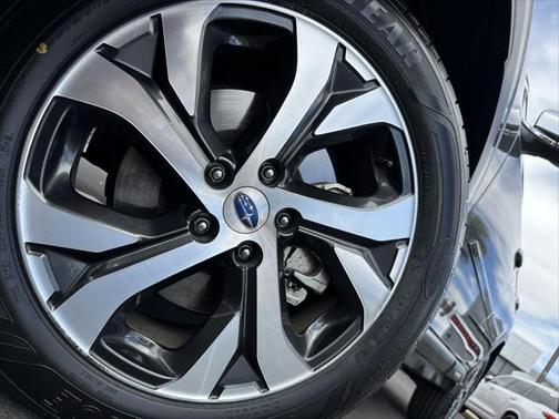 2022 Subaru Outback Touring XT