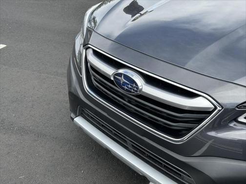 2022 Subaru Outback Touring XT