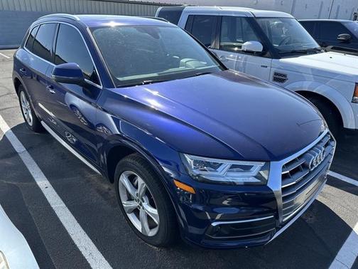 2020 Audi Q5 45 Premium Plus