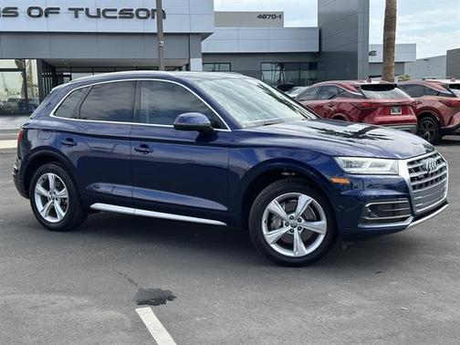 2020 Audi Q5 45 Premium Plus