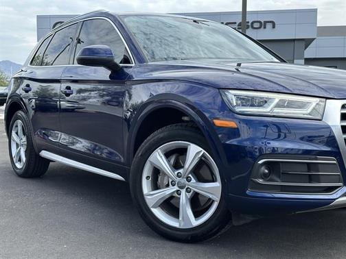2020 Audi Q5 45 Premium Plus