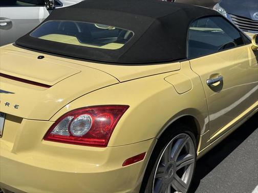 2005 Chrysler Crossfire Base