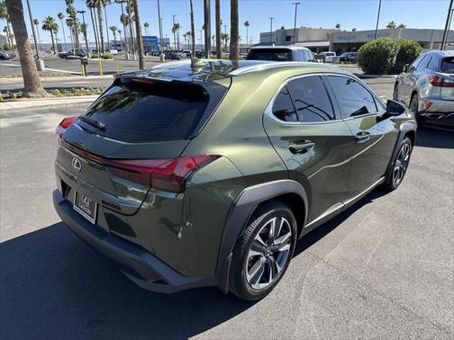 2025 Lexus UX 300h Base